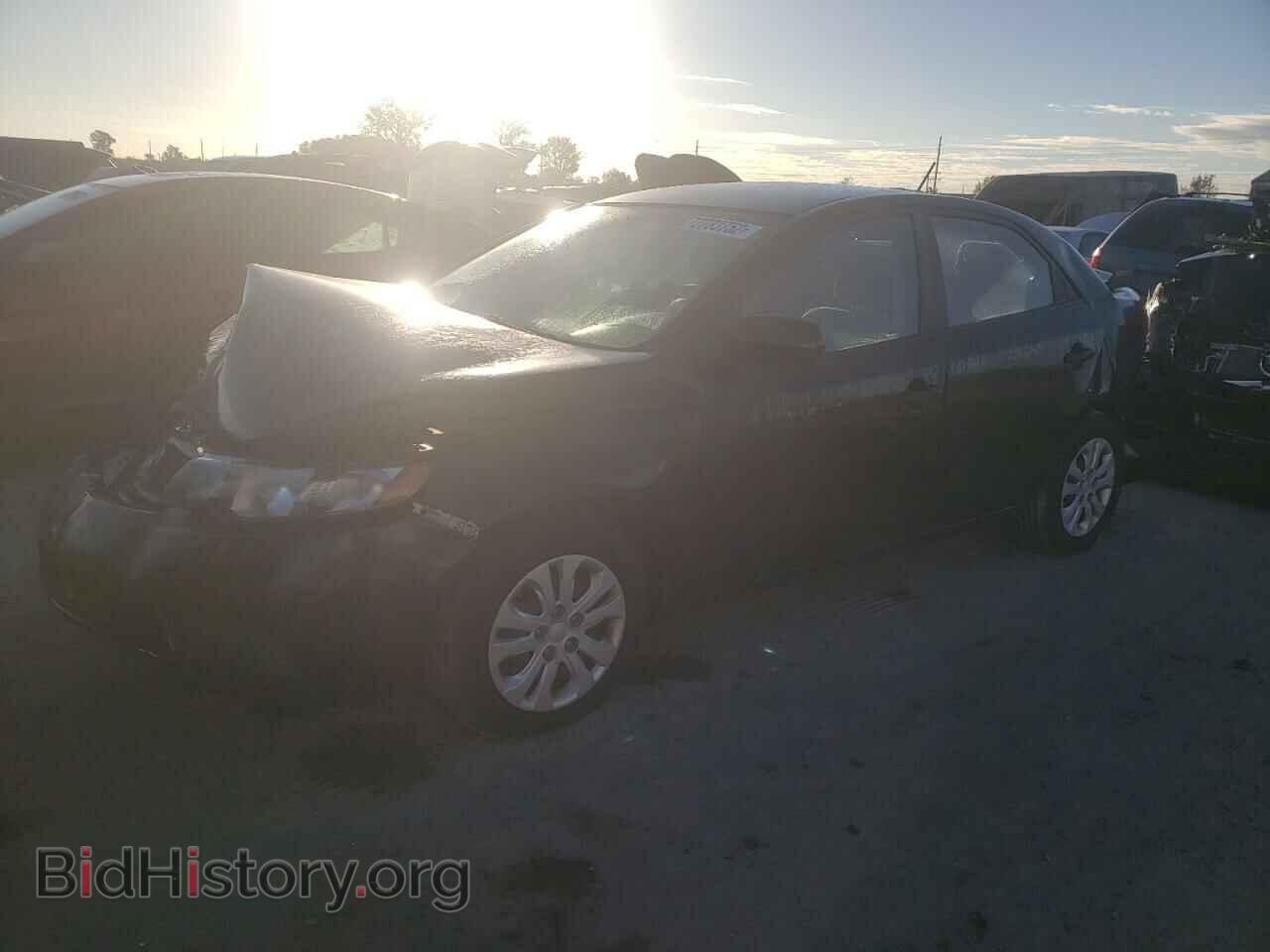 Photo KNAFT4A25A5875262 - KIA FORTE 2010