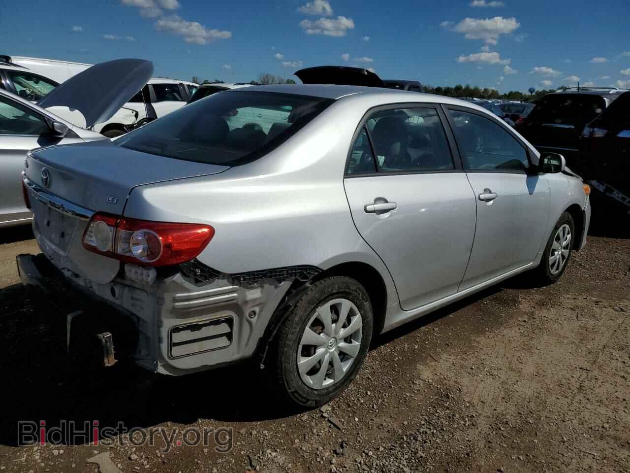 2011 TOYOTA COROLLA - VIN: 2T1BU4EE2BC685894 - Фото 3
