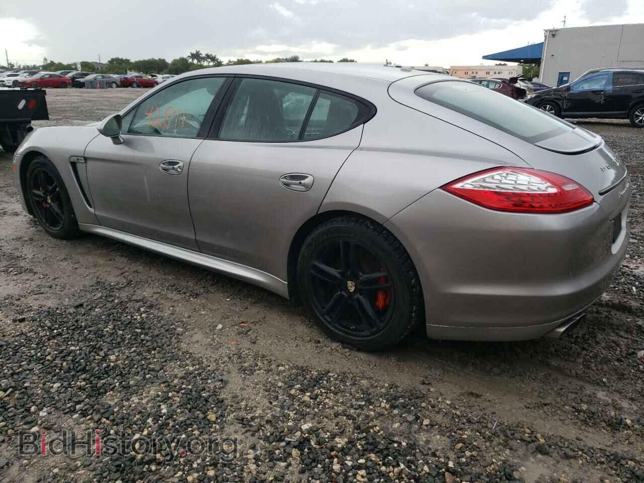 2013 PORSCHE PANAMERA - VIN: WP0AC2A76DL090357 - Фото 2