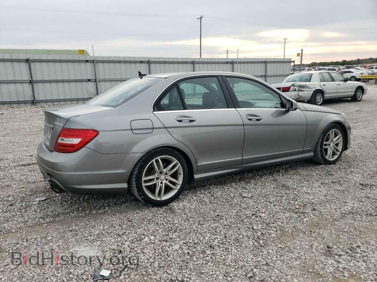 2012 MERCEDES-BENZ C-CLASS - VIN: WDDGF8BB1CA712791 - Фото 3