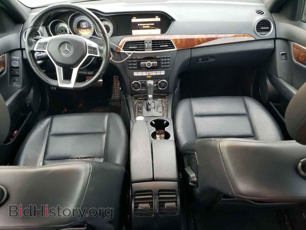 2012 MERCEDES-BENZ C-CLASS - VIN: WDDGF8BB1CA712791 - Фото 8