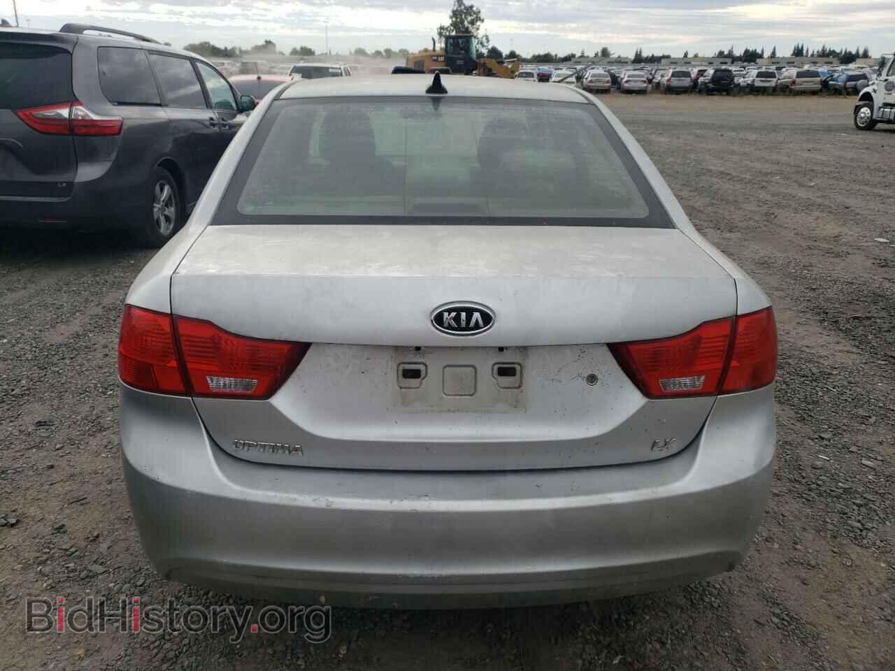 2009 KIA OPTIMA - VIN: KNAGE228595316263 - Фото 6