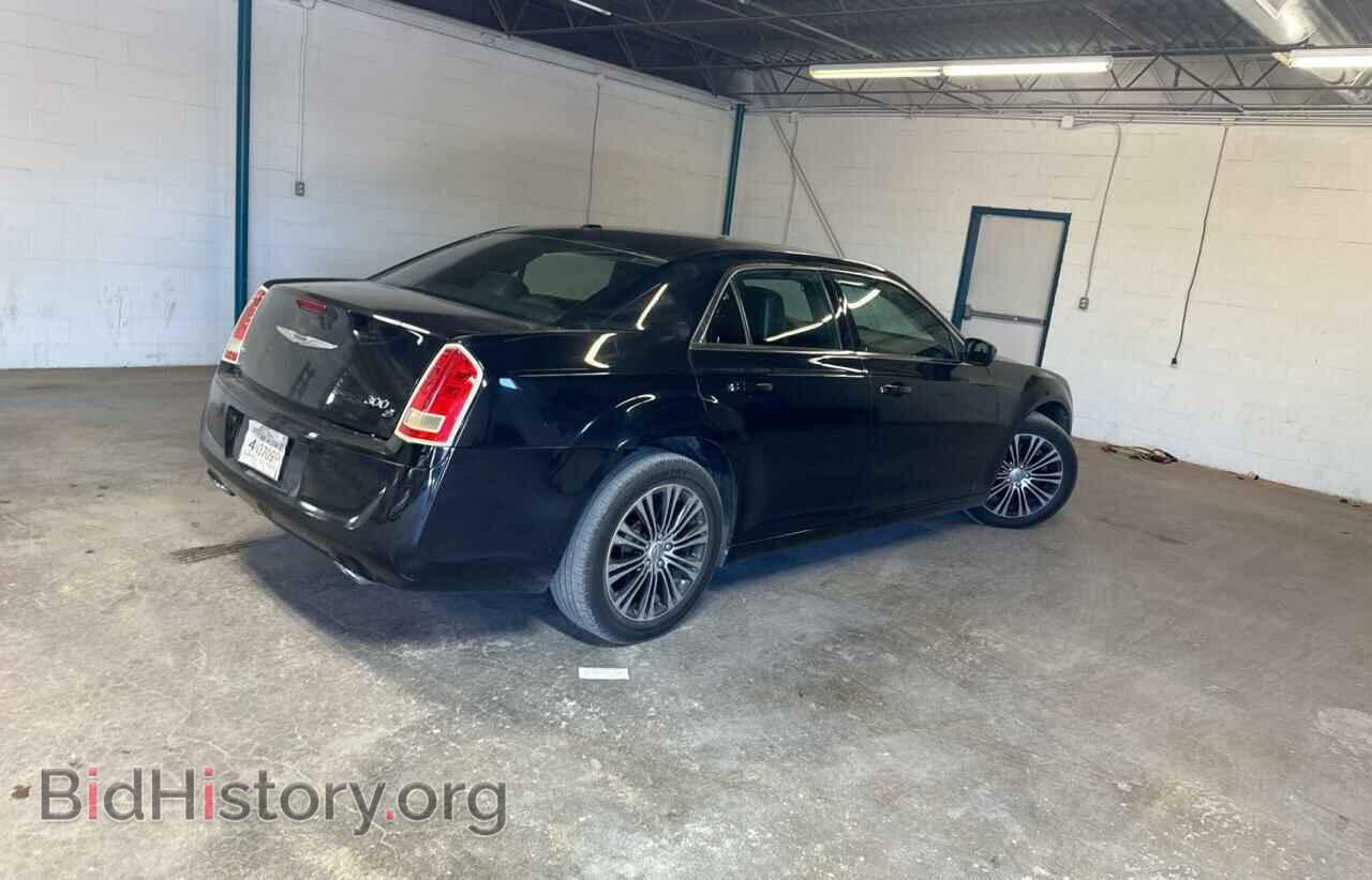 2014 CHRYSLER 300 - VIN: 2C3CCAGGXEH136477 - Photo 4