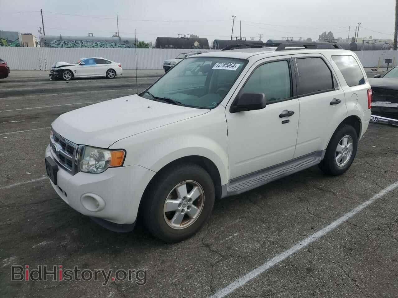 Фотография 1FMCU0DG6CKA07628 - FORD ESCAPE 2012