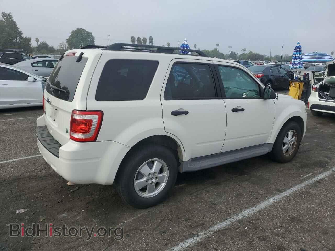 2012 FORD ESCAPE - VIN: 1FMCU0DG6CKA07628 - Фото 3
