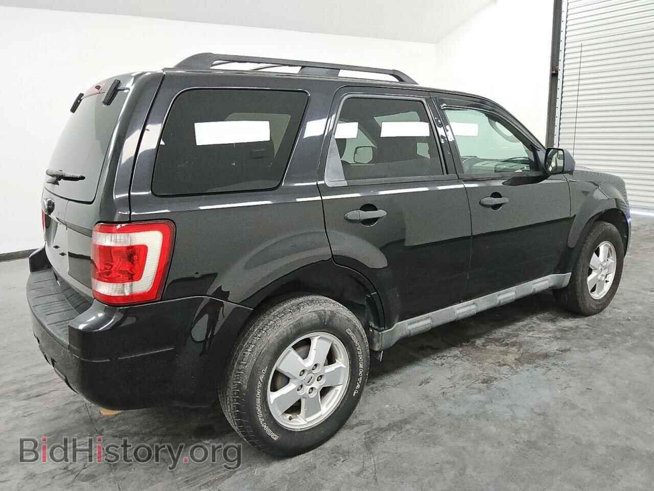 2011 FORD ESCAPE - VIN: 1FMCU0D79BKA73931 - Фото 3
