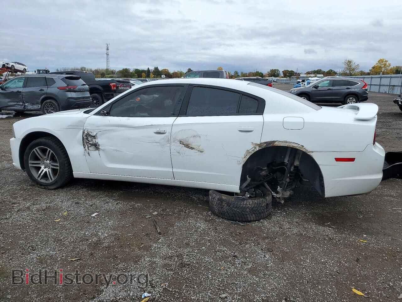2014 Dodge CHARGER (VIN 2C3CDXHG2EH366139) — фото 2 из 12