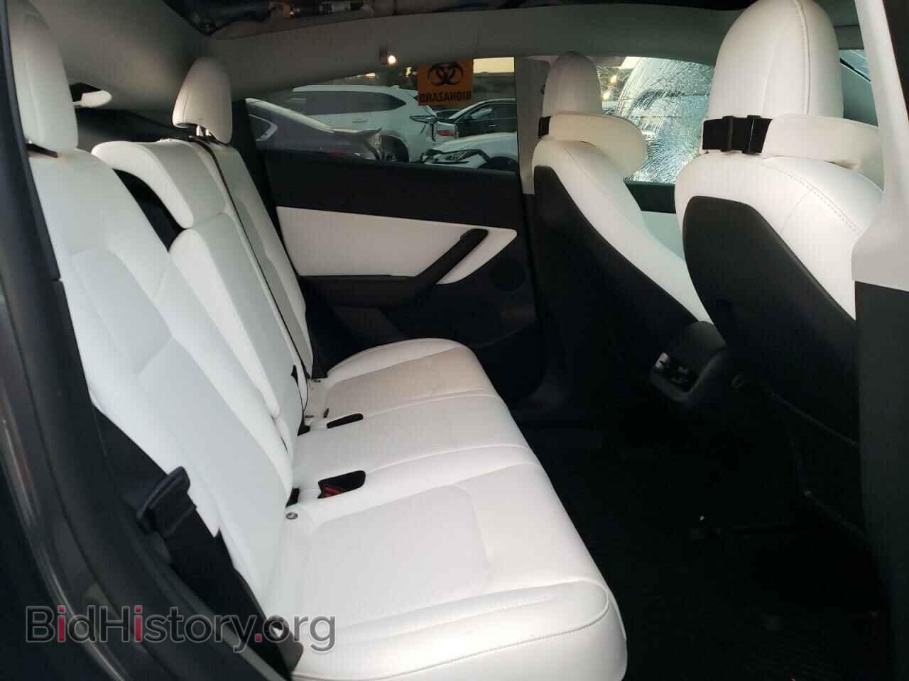 2022 TESLA MODEL Y - VIN: 7SAYGDEE3NF497082 - Фото 10