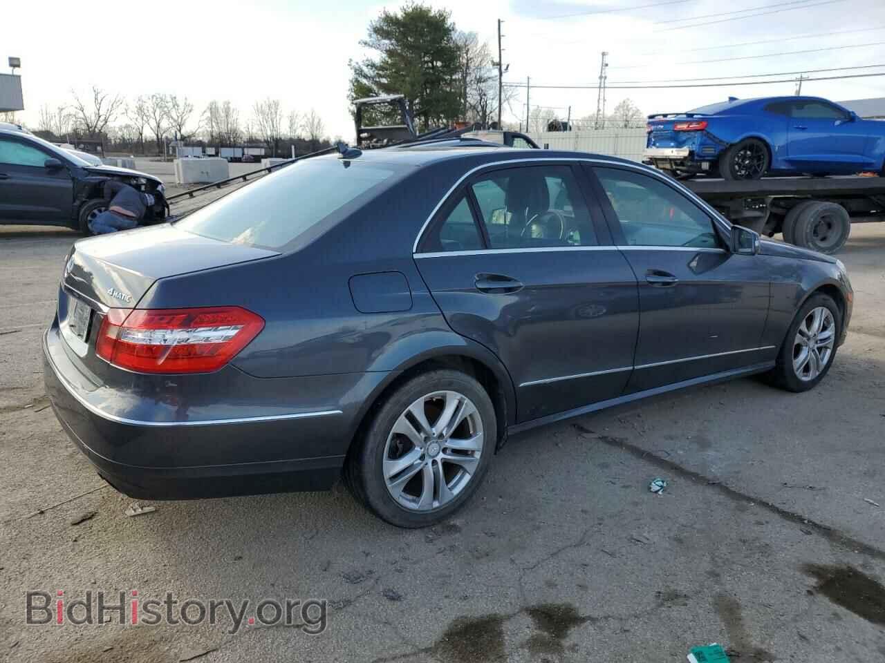 2011 MERCEDES-BENZ E-CLASS - VIN: WDDHF8HB2BA352411 - Фото 3
