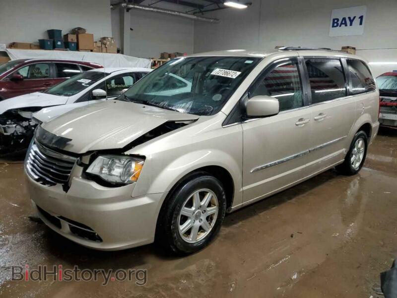 2013 Chrysler MINIVAN Town & COU (VIN 2C4RC1BG0DR583907) — фото 1 из 13, Copart, повреждение: передняя часть