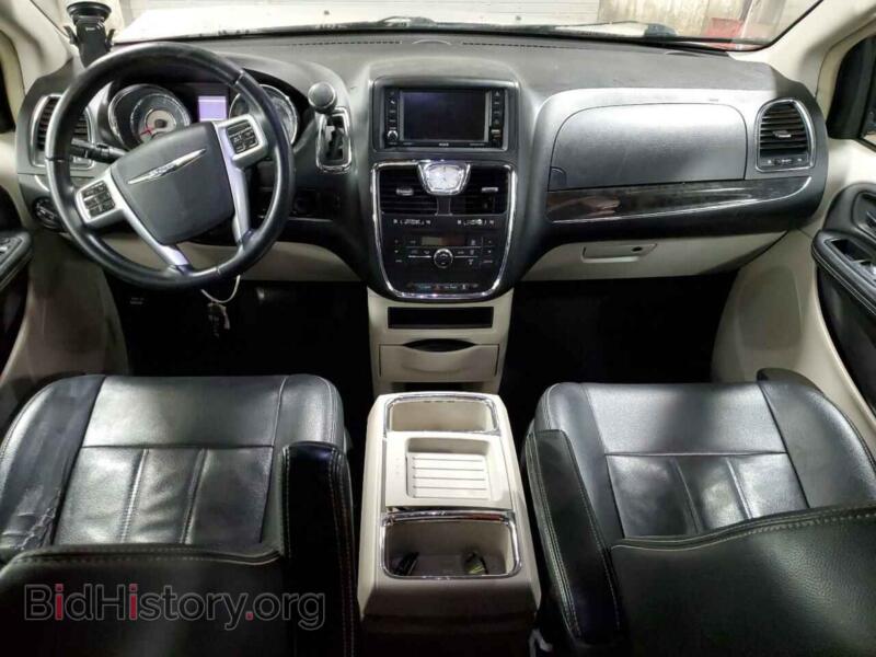 2013 Chrysler MINIVAN (VIN 2C4RC1BG0DR583907) — фото 8 из 13