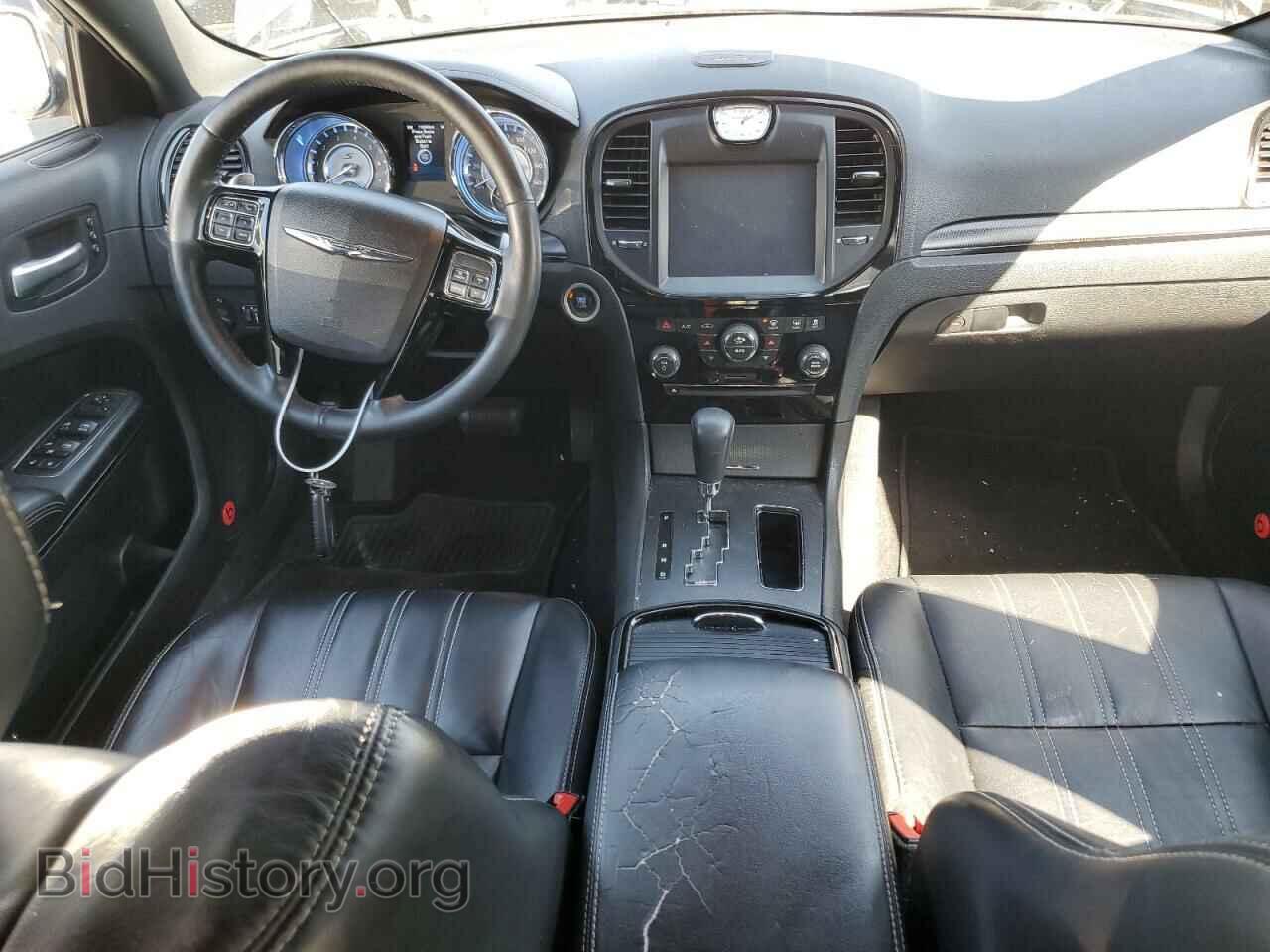 2013 CHRYSLER 300 - VIN: 2C3CCABT7DH660883 - Фото 8