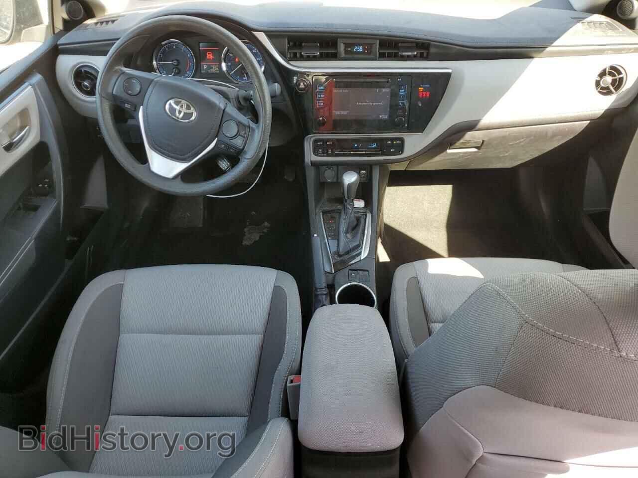 2018 TOYOTA COROLLA - VIN: 5YFBURHE3JP790614 - Фото 8