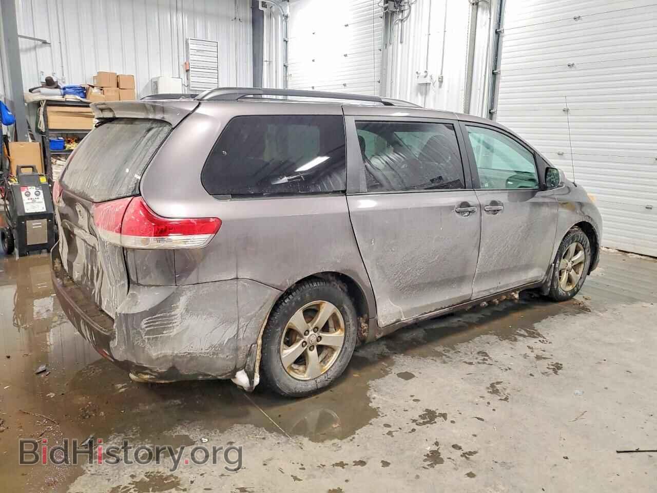 2012 TOYOTA All Models - VIN: 5TDKK3DC6CS212914 - Фото 3