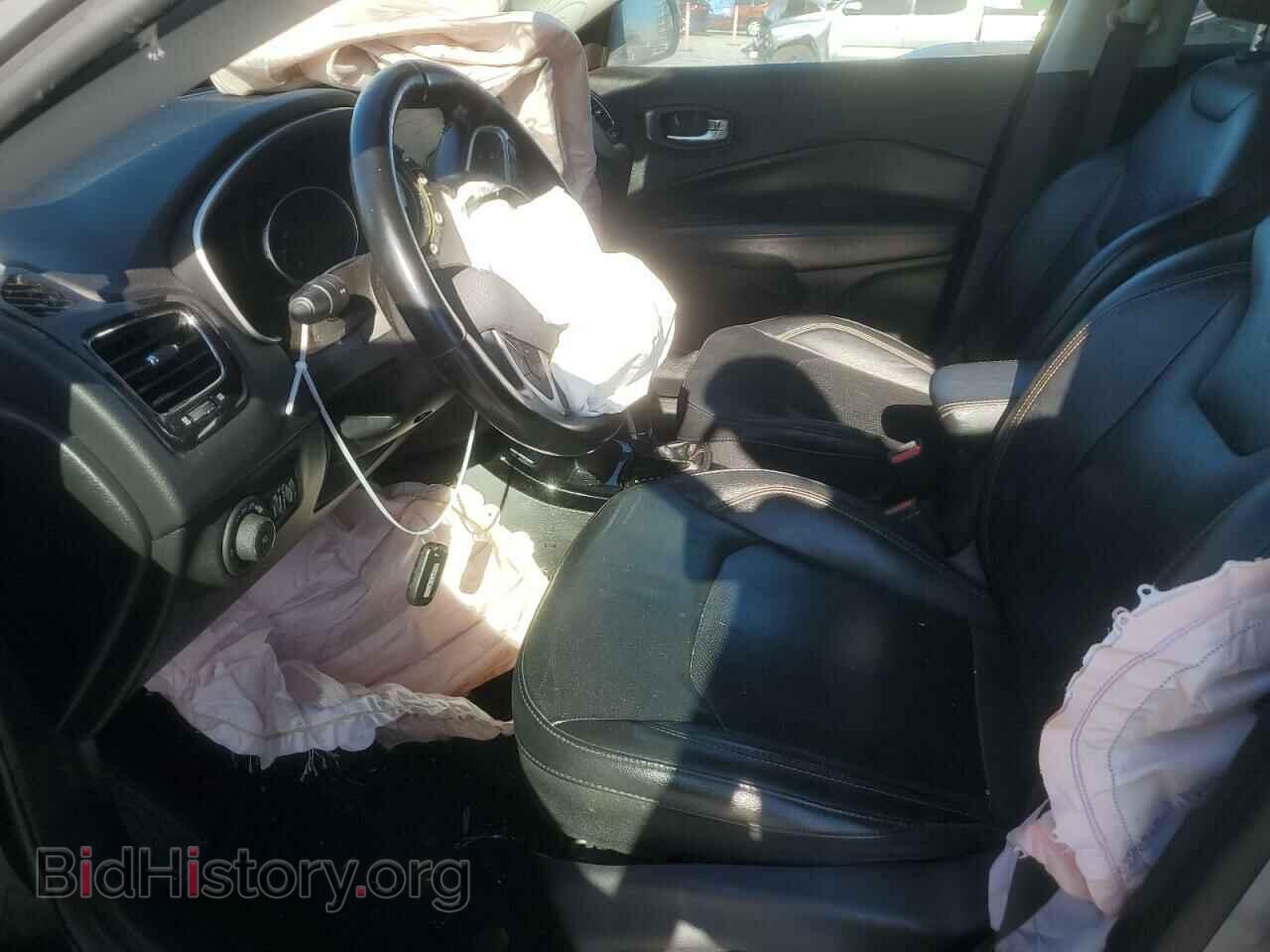 2019 JEEP COMPASS - VIN: 3C4NJCCB7KT660110 - Фото 7