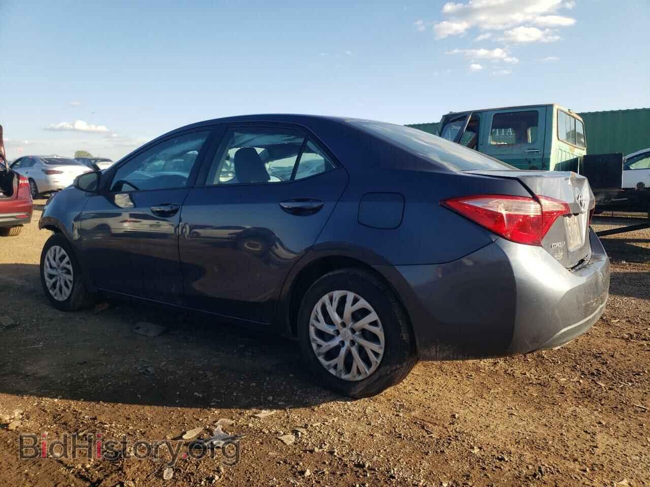 2018 TOYOTA COROLLA - VIN: 5YFBURHE2JP755529 - Фото 2