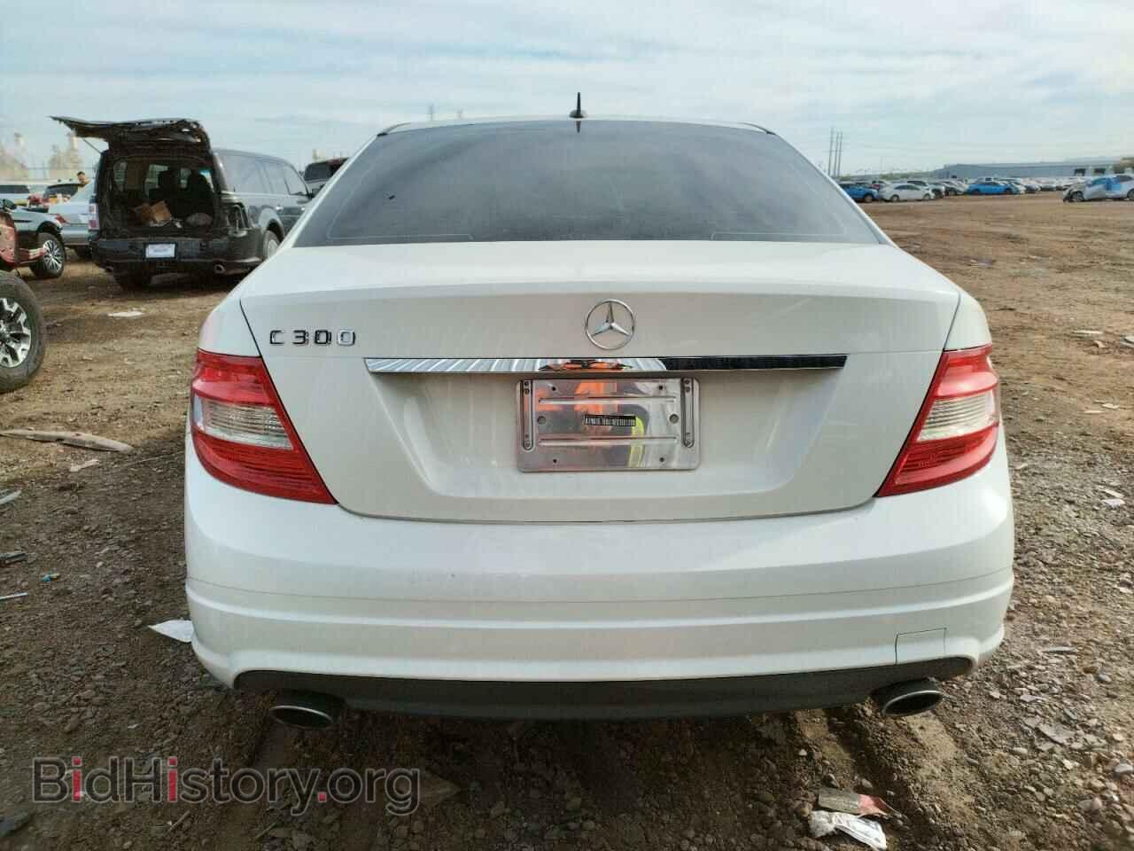 2011 MERCEDES-BENZ C-CLASS - VIN: WDDGF5EB0BR185708 - Фото 6