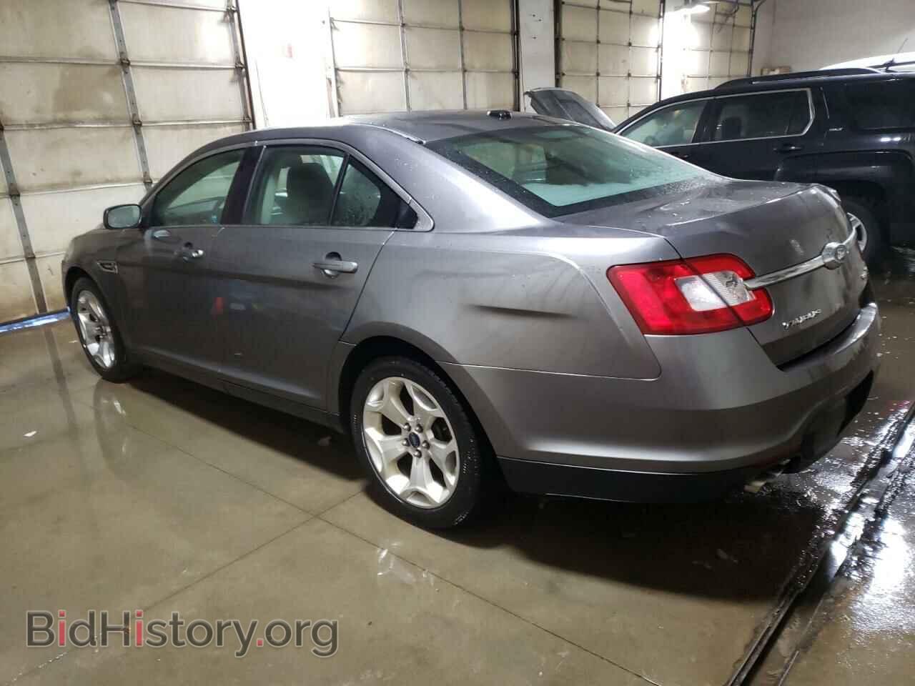 2011 FORD TAURUS - VIN: 1FAHP2HW4BG186788 - Фото 2