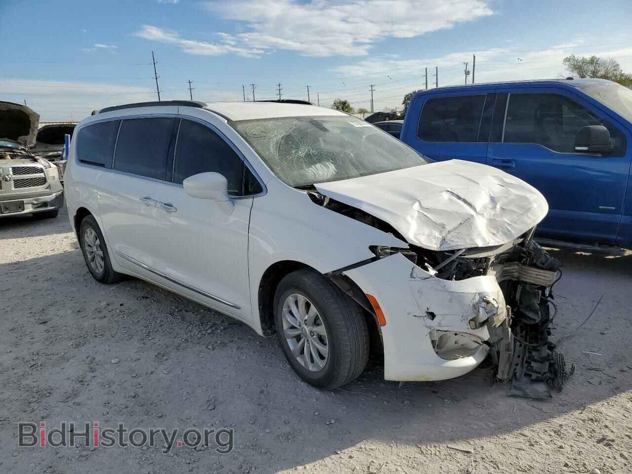 2017 CHRYSLER PACIFICA - VIN: 2C4RC1BG9HR613587 - Фото 4
