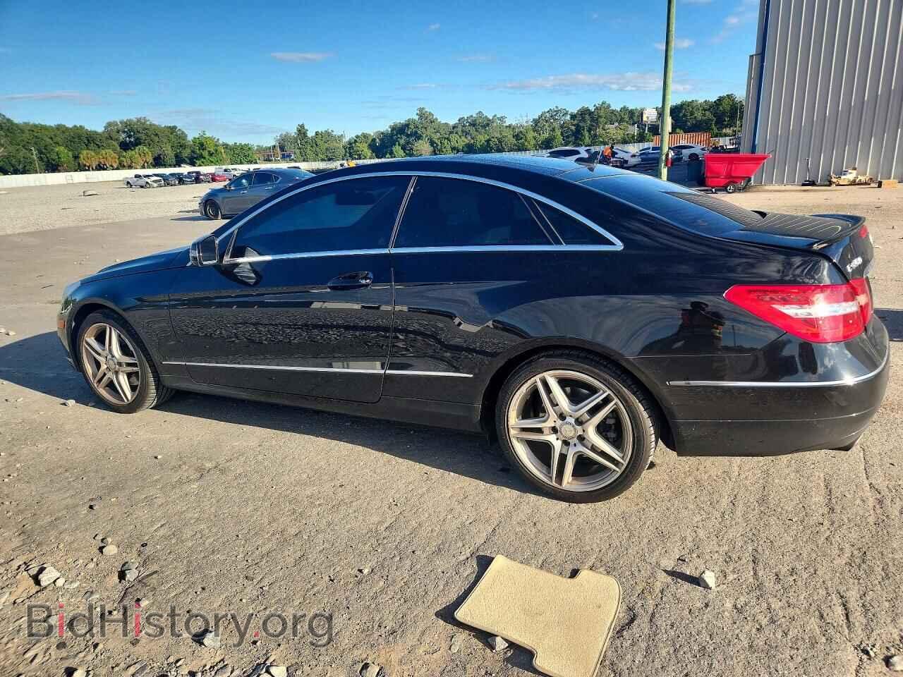 2011 MERCEDES-BENZ E-CLASS - VIN: WDDKJ5GB8BF116014 - Фото 2