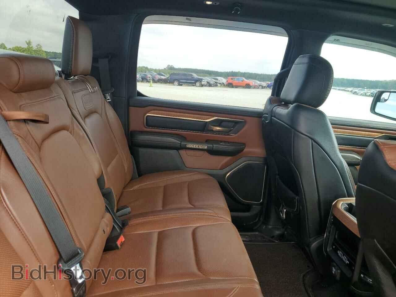 2019 RAM 1500 - VIN: 1C6SRFKT7KN796297 - Фото 10