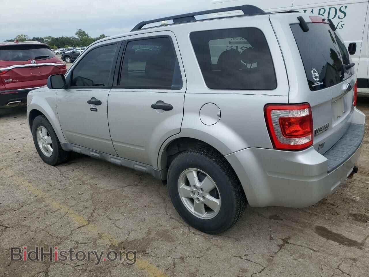 2009 FORD ESCAPE - VIN: 1FMCU93G19KB69942 - Фото 2