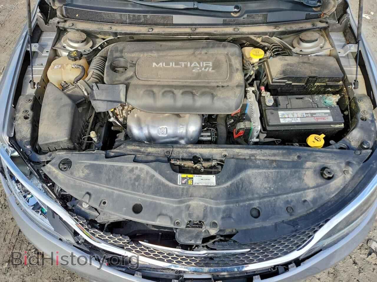 2016 CHRYSLER 200 - VIN: 1C3CCCAB1GN166826 - Фото 11