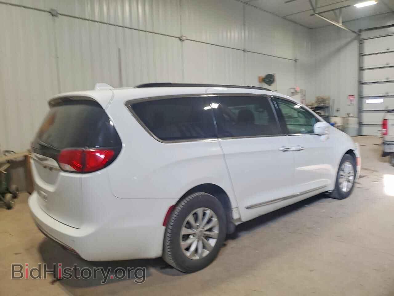 2017 CHRYSLER PACIFICA - VIN: 2C4RC1BG7HR683427 - Фото 3