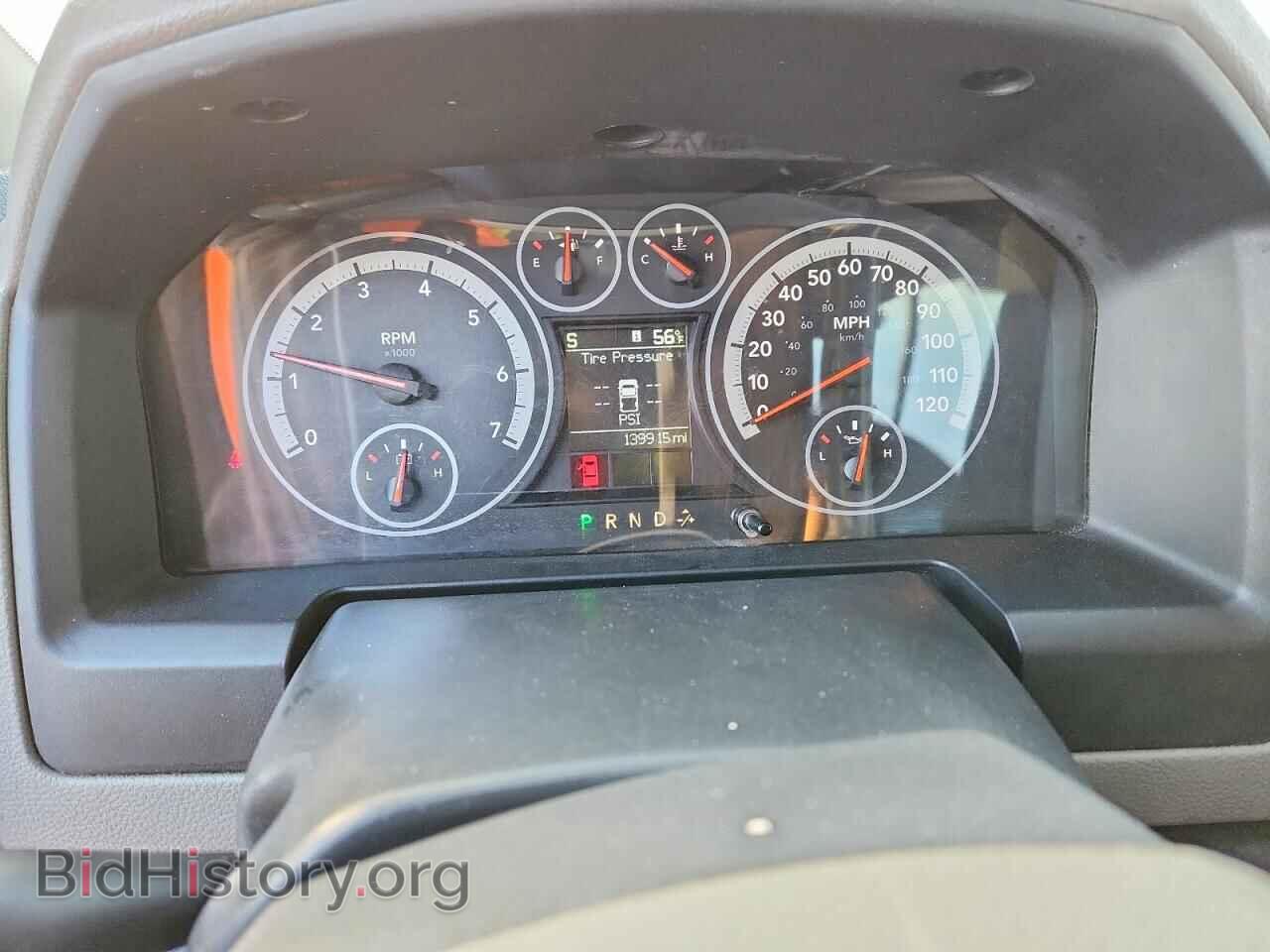 2011 DODGE All Models - VIN: 1D7RV1GT1BS591810 - Фото 9