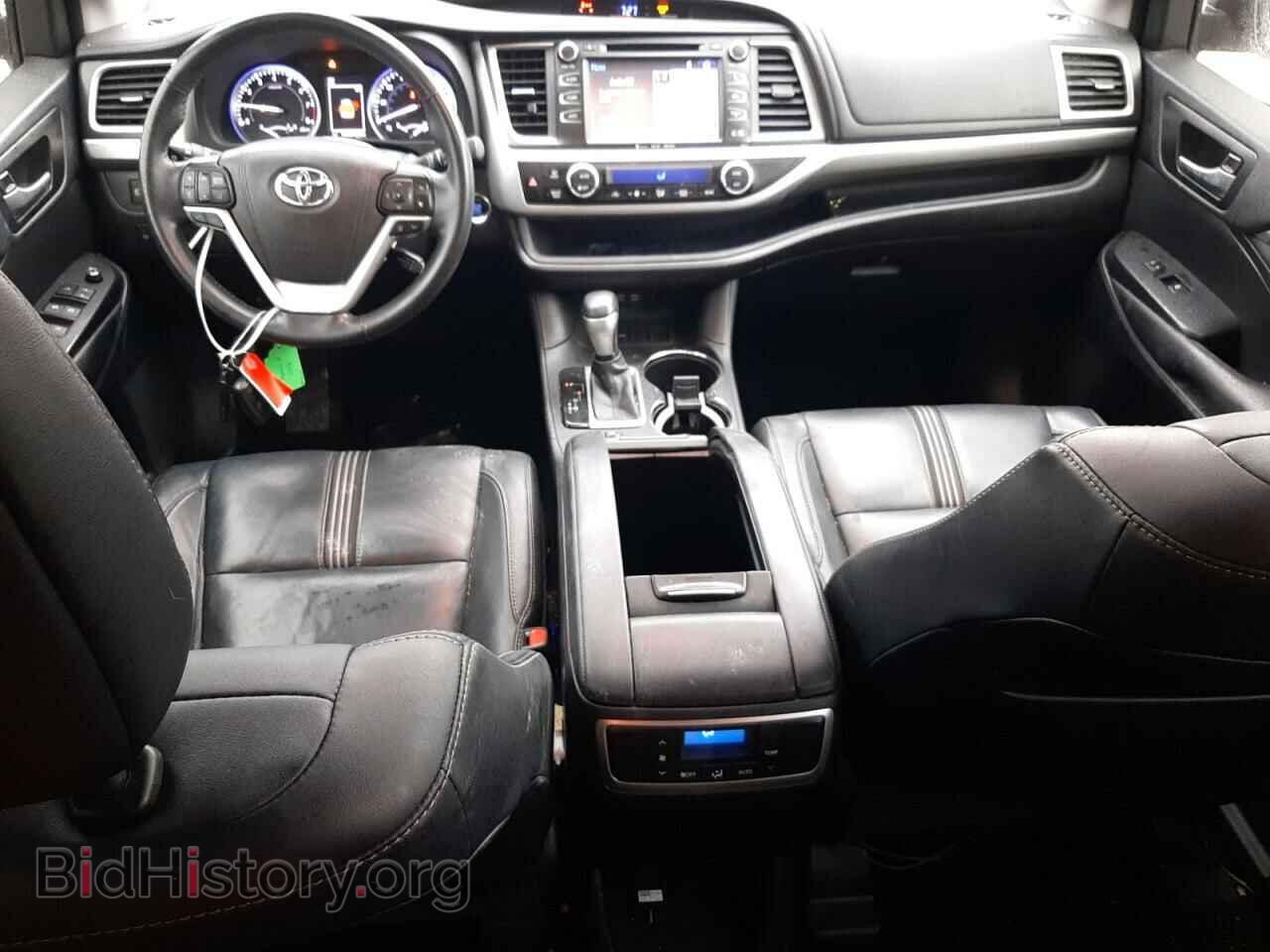 2017 TOYOTA HIGHLANDER - VIN: 5TDKZRFH9HS197310 - Фото 8