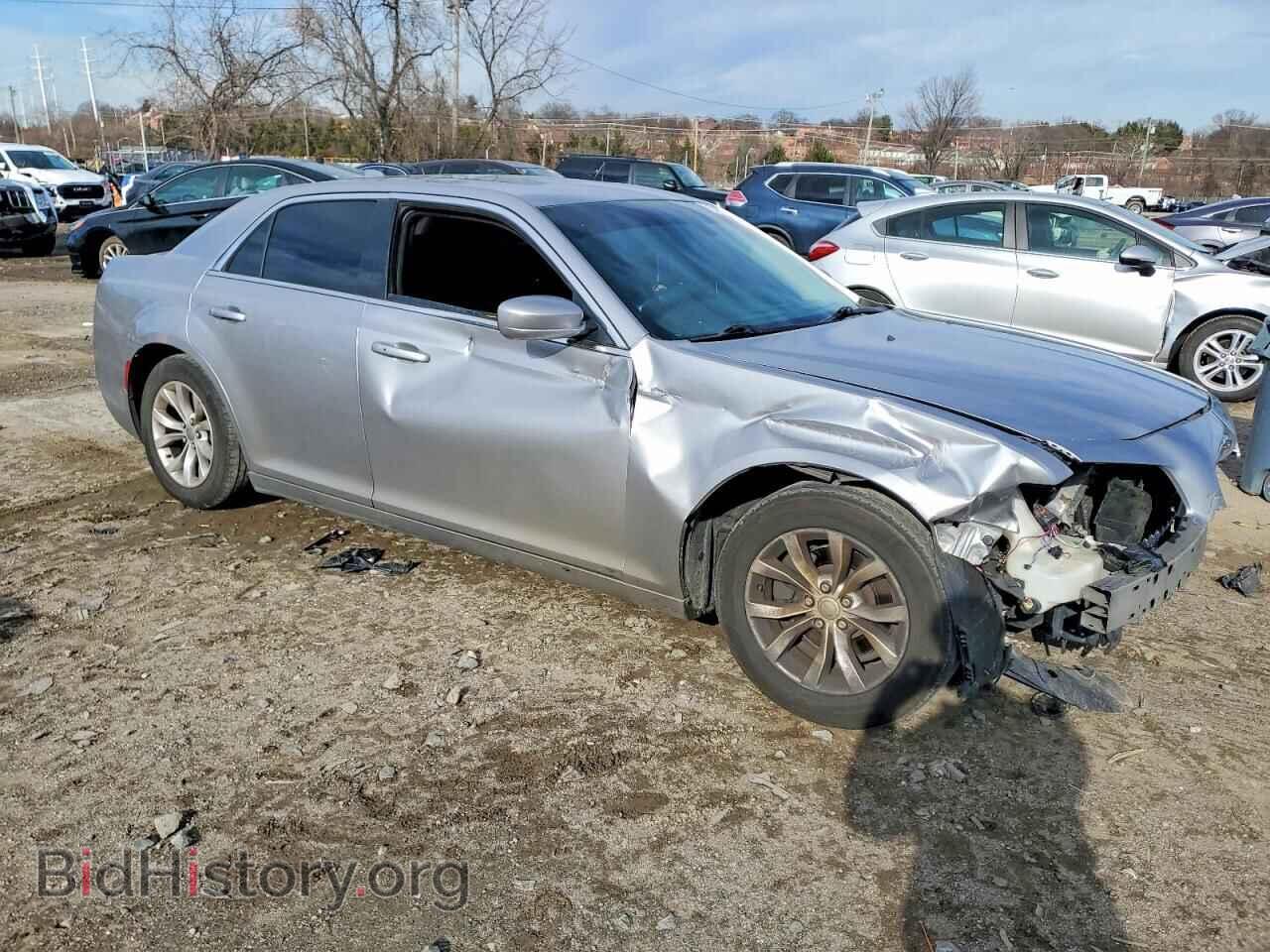2016 CHRYSLER 300 - VIN: 2C3CCAAG7GH268429 - Фото 4