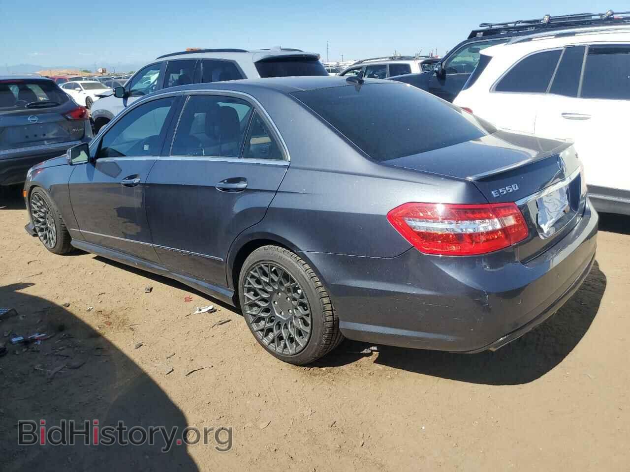 2011 MERCEDES-BENZ E-CLASS - VIN: WDDHF9AB9BA313170 - Фото 2