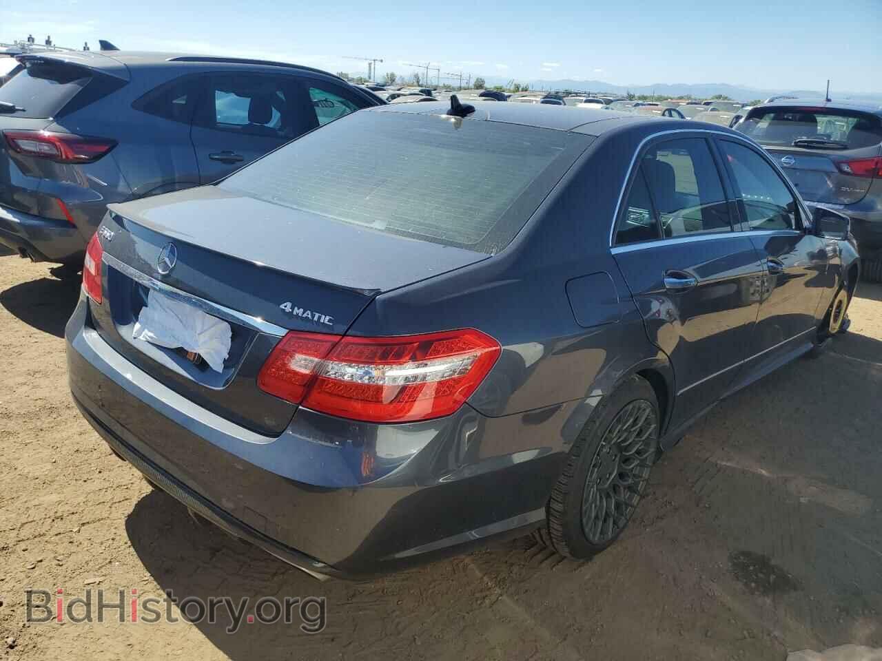 2011 MERCEDES-BENZ E-CLASS - VIN: WDDHF9AB9BA313170 - Фото 3
