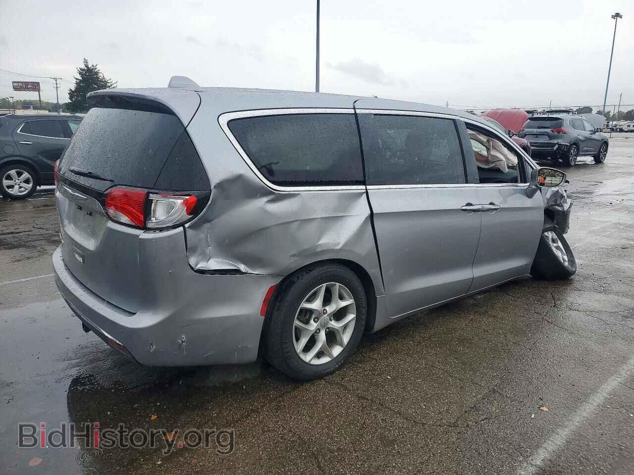 2018 CHRYSLER PACIFICA - VIN: 2C4RC1FG9JR294062 - Photo 3
