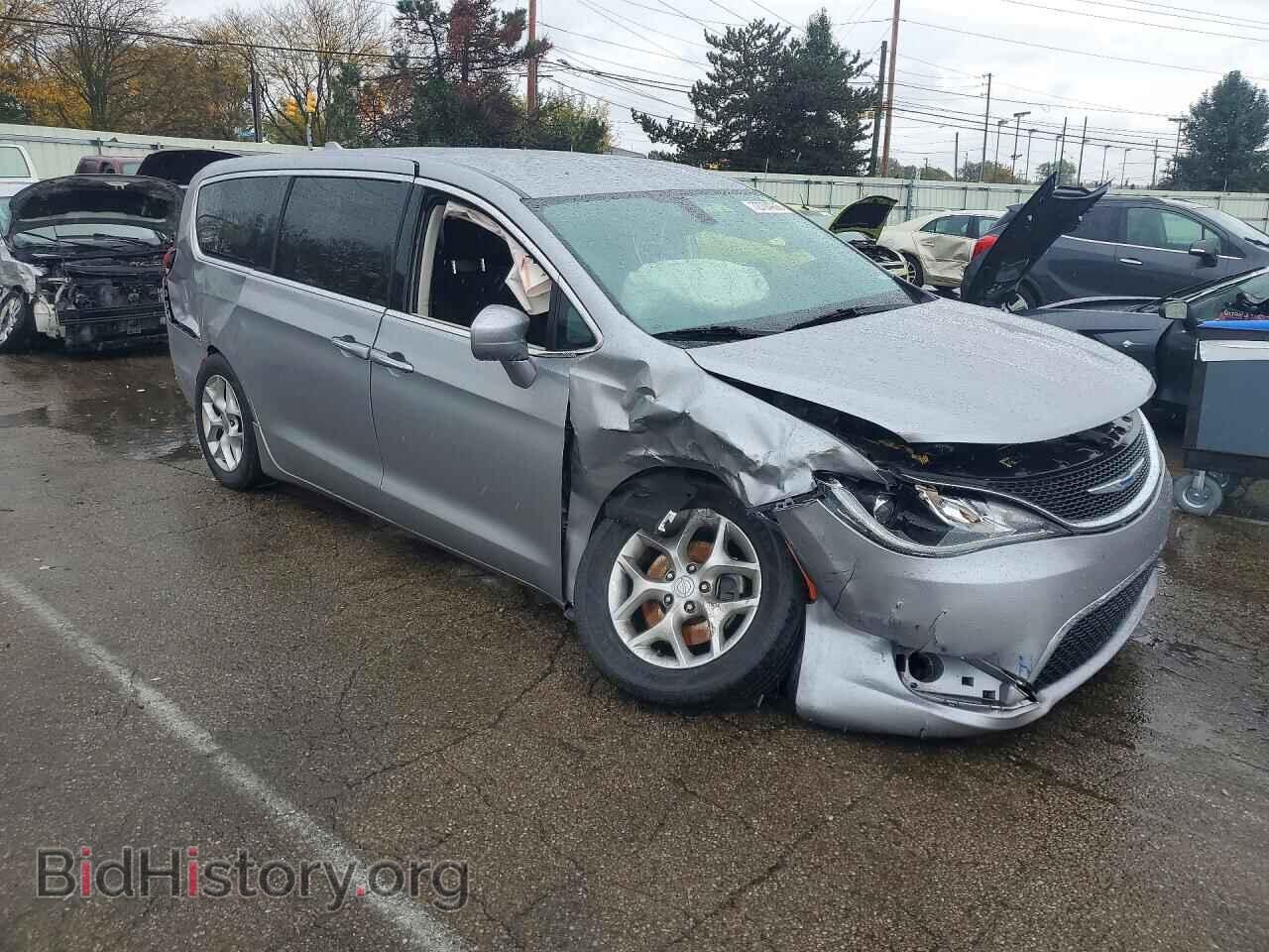 2018 CHRYSLER PACIFICA - VIN: 2C4RC1FG9JR294062 - Photo 4