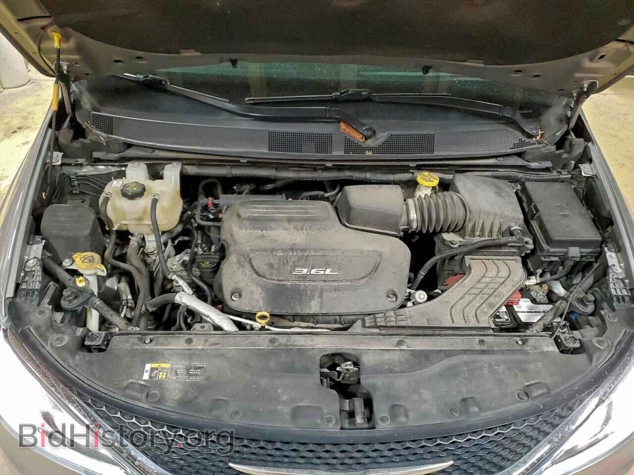 2018 CHRYSLER PACIFICA - VIN: 2C4RC1BG1JR216848 - Фото 12