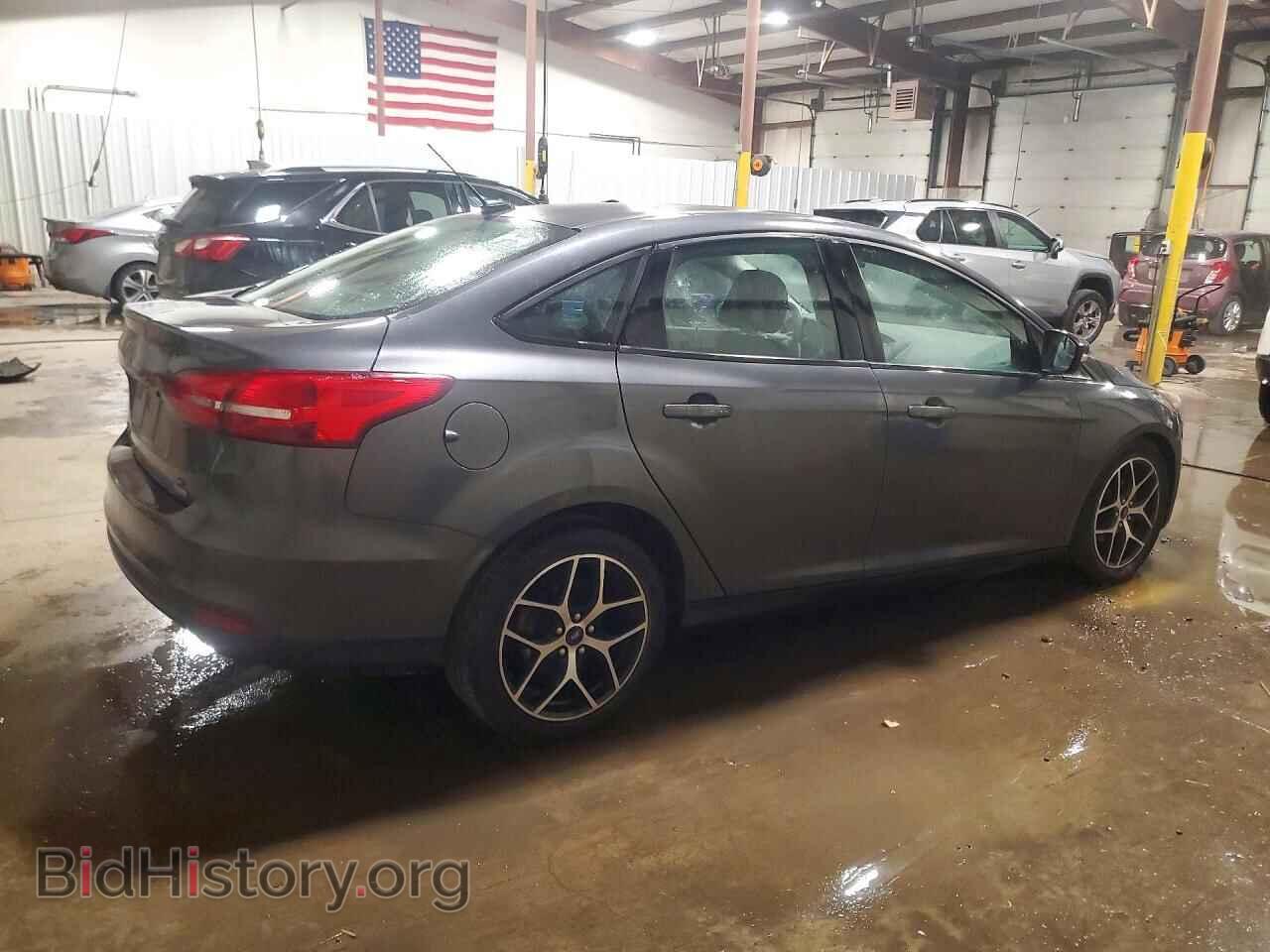 2017 FORD FOCUS - VIN: 1FADP3FE2HL330644 - Фото 3