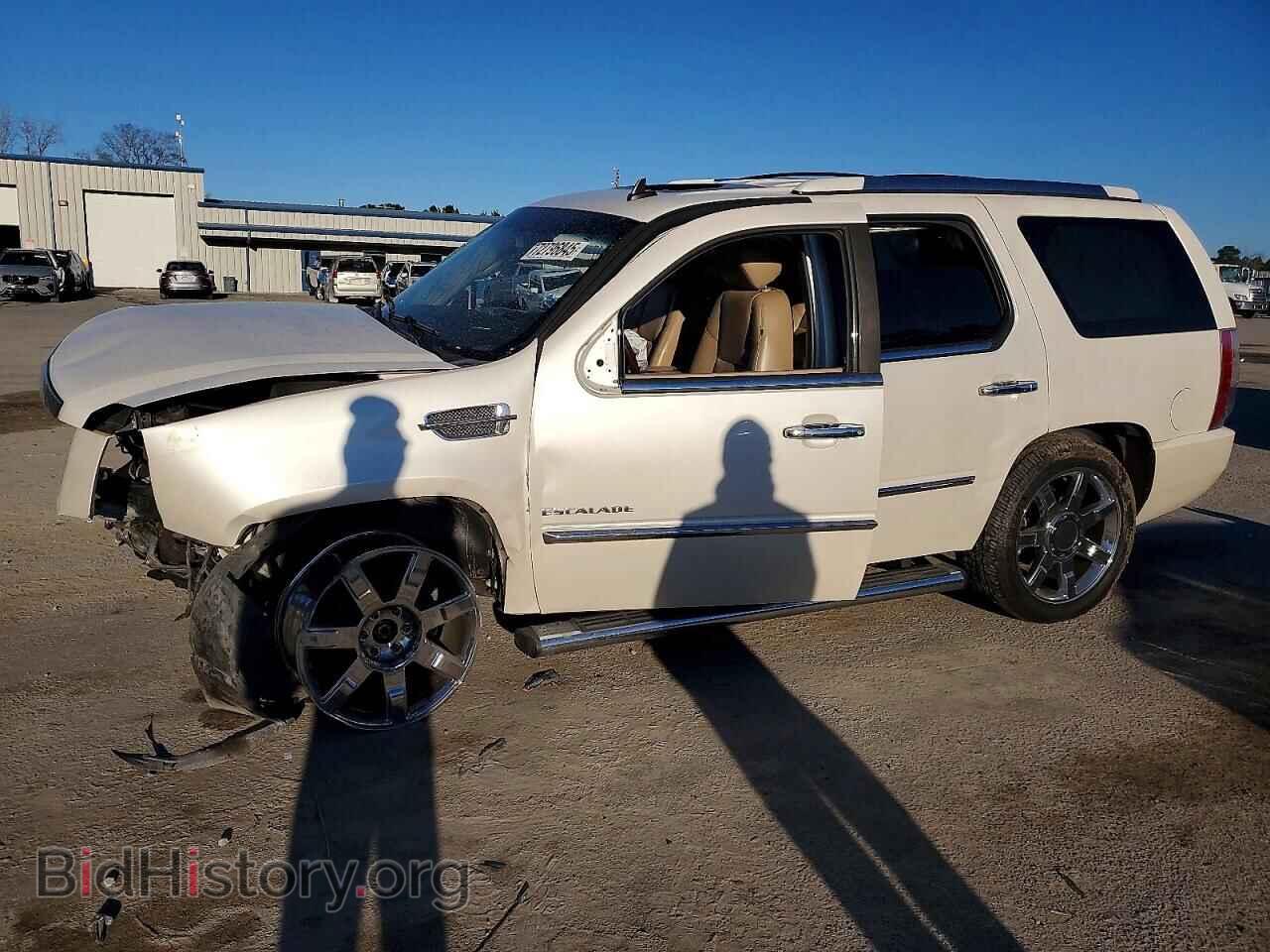 Photo 1GYS4BEFXBR162605 - CADILLAC ESCALADE 2011