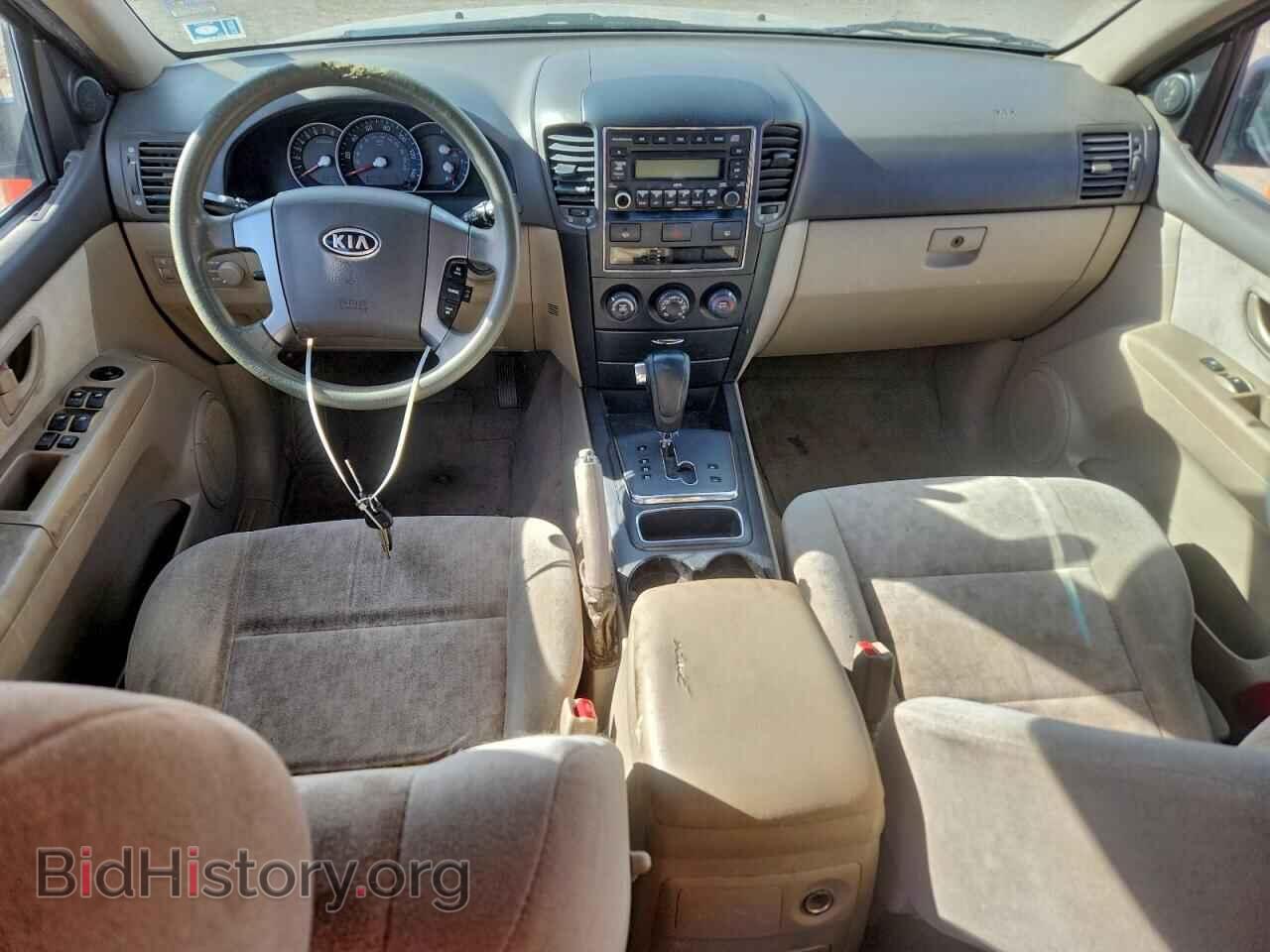 2008 KIA SORENTO - VIN: KNDJC735685848457 - Фото 8