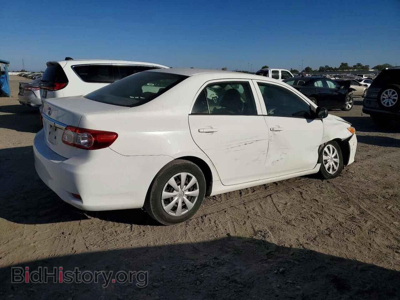 2011 Toyota COROLLA (VIN JTDBU4EEXB9168266) — photo 3 of 12