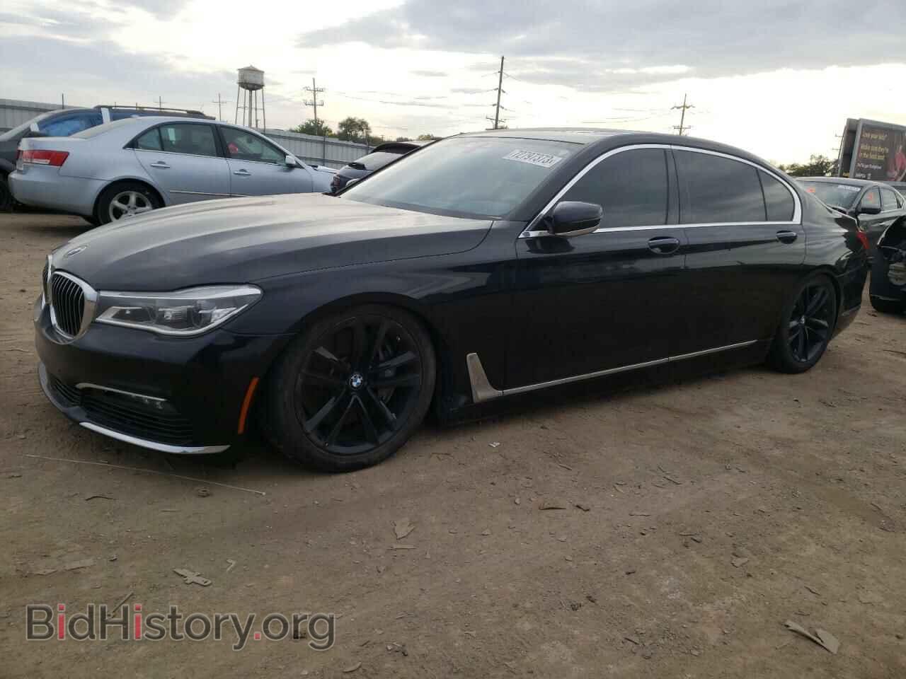 Фотография WBA7F2C53GG416901 - BMW 7 SERIES 2016