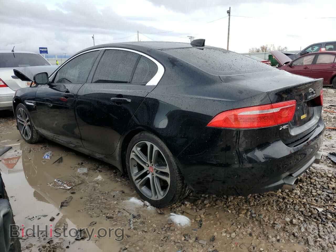 2017 JAGUAR XE - VIN: SAJAJ4BV8HA972549 - Фото 2