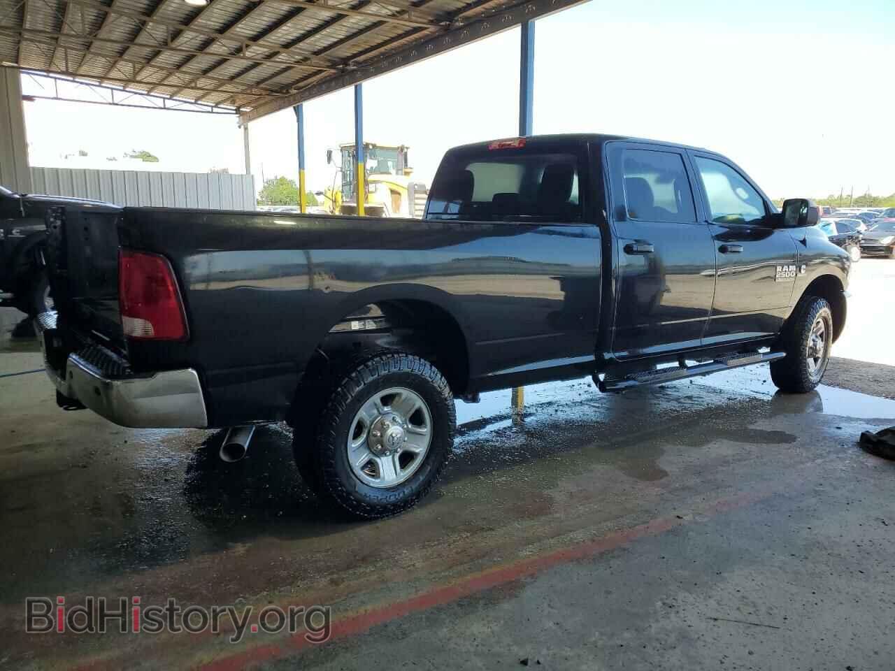 2018 RAM All Models - VIN: 3C6UR5HL7JG276330 - Фото 3