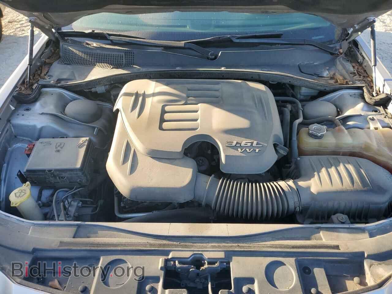 2014 CHRYSLER 300 - VIN: 2C3CCAAG8EH183855 - Фото 11