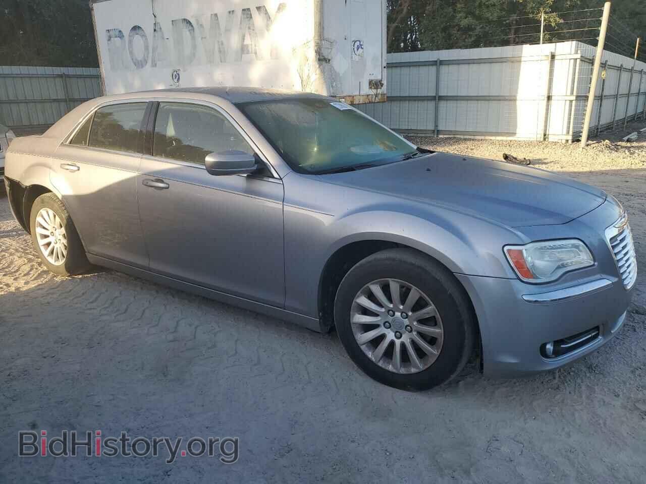 2014 CHRYSLER 300 - VIN: 2C3CCAAG8EH183855 - Фото 4