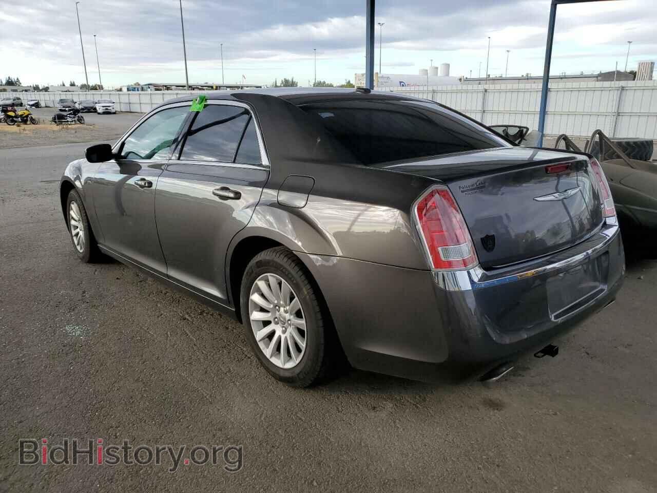 2014 CHRYSLER 300 - VIN: 2C3CCAAG7EH263065 - Фото 2