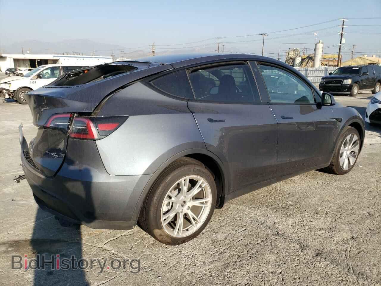 2023 TESLA MODEL Y - VIN: 7SAYGDEEXPA110348 - Фото 3