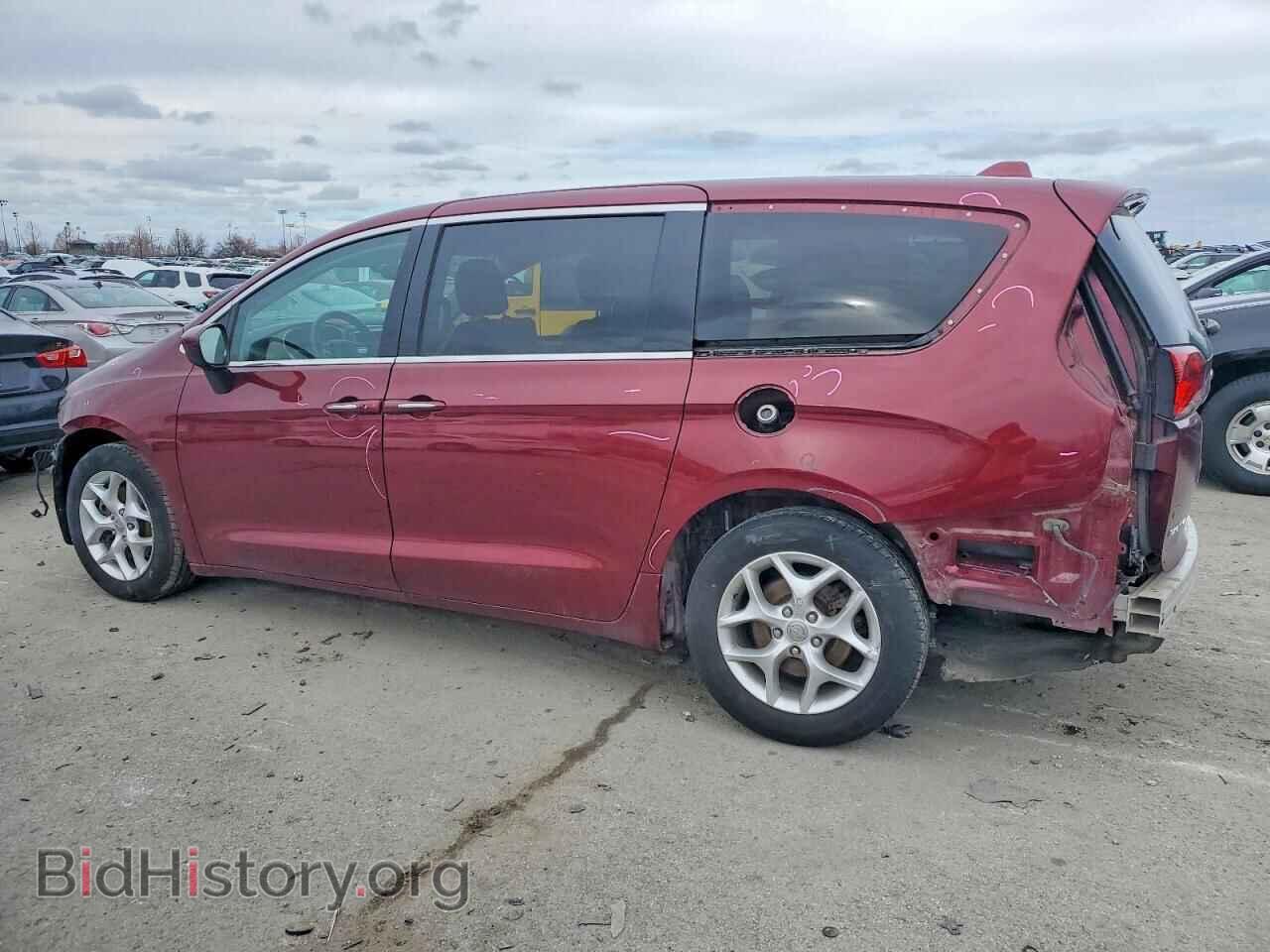 2017 CHRYSLER PACIFICA - VIN: 2C4RC1BG9HR785263 - Фото 2
