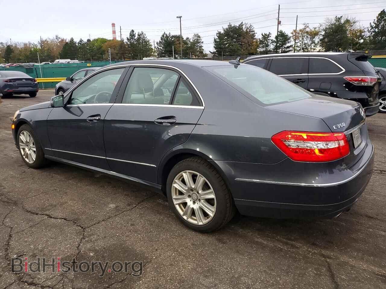 2013 MERCEDES-BENZ E-CLASS - VIN: WDDHF8JB1DA742915 - Photo 2