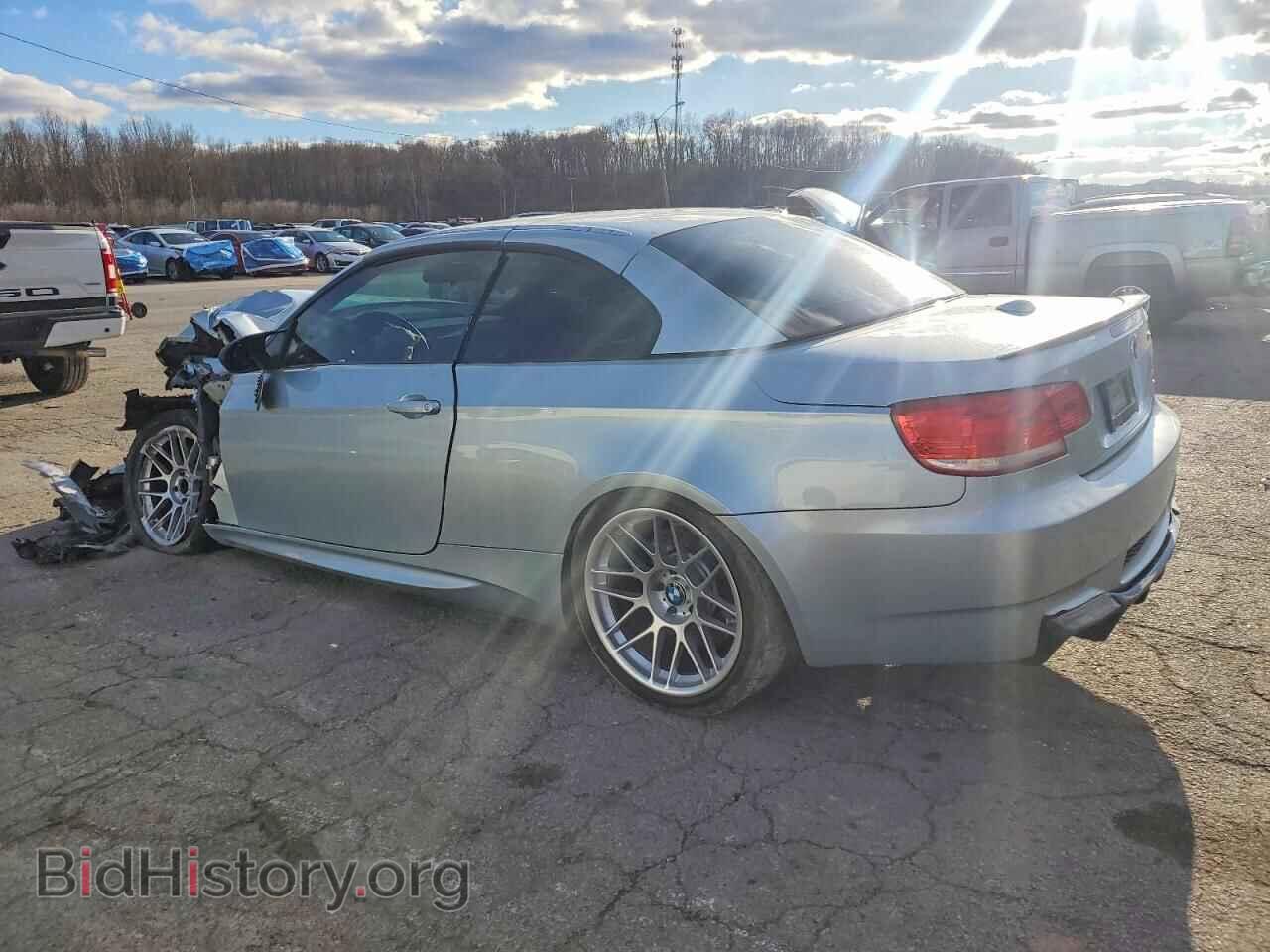 2008 BMW M3 - VIN: WBSWL93528PL89538 - Фото 2